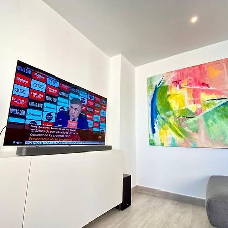 Central Modern Apartment 3 Bed 2 Bath Ел Кампело Екстериор снимка