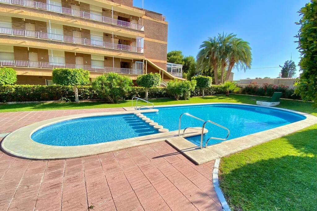 Central Modern Apartment 3 Bed 2 Bath Ел Кампело Екстериор снимка