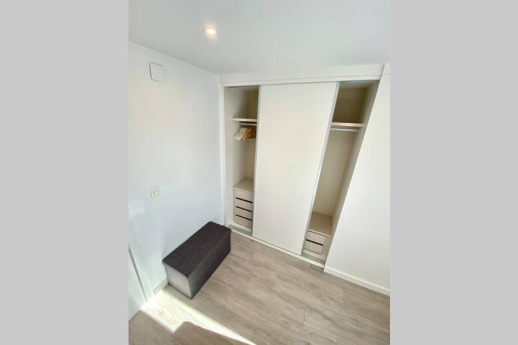 Central Modern Apartment 3 Bed 2 Bath Ел Кампело Екстериор снимка
